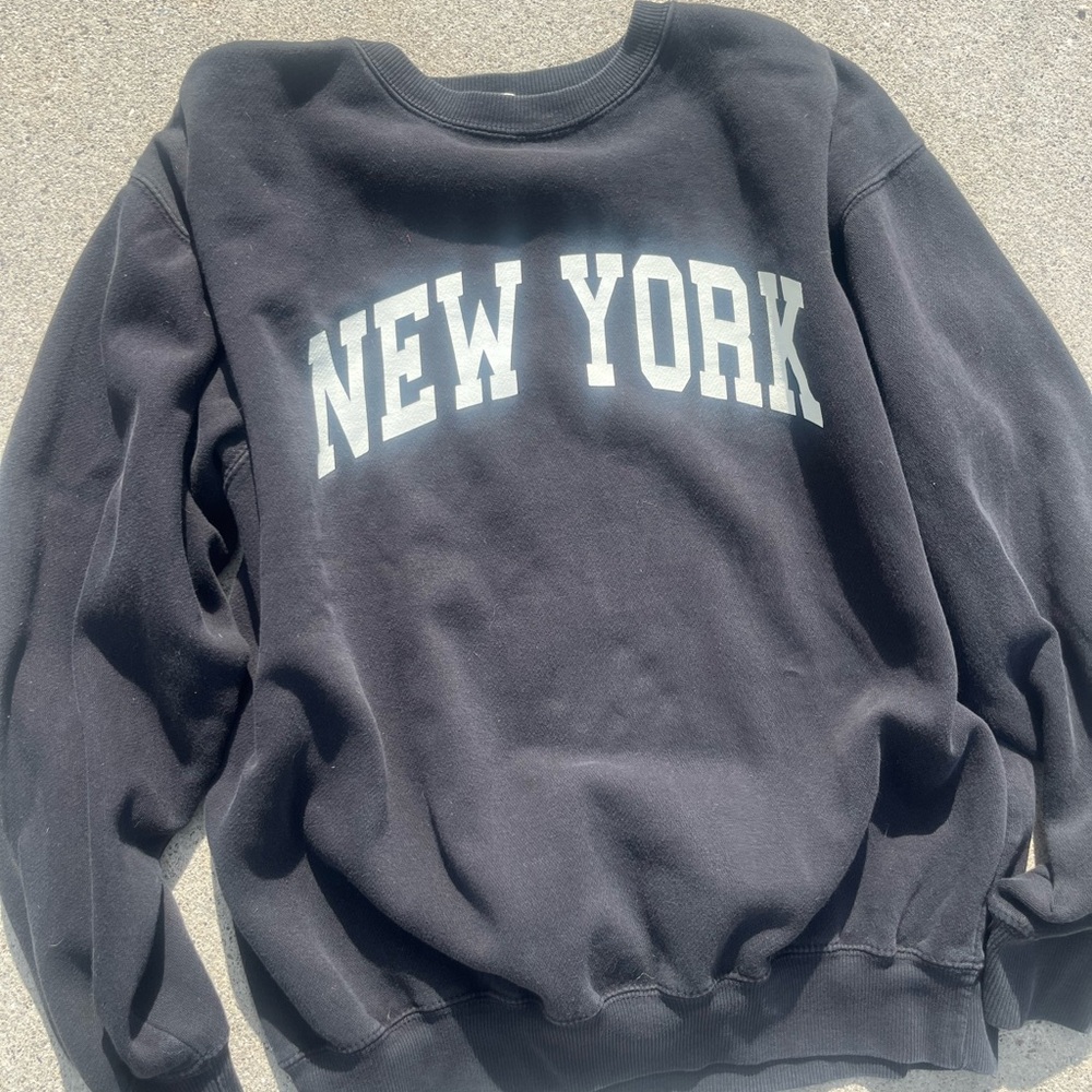 Audrey Black Crewneck Sweater with New York Print